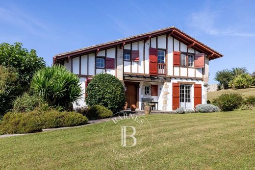 Πολυτελή κατοικία σε Urrugne, Pyrénées-Atlantiques