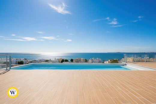 Apartment in Saint-Laurent-du-Var, Alpes-Maritimes