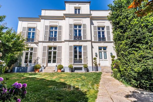 Maison de luxe à Montfort-l'Amaury, Yvelines