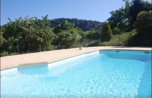 Apartment in Èze, Alpes-Maritimes