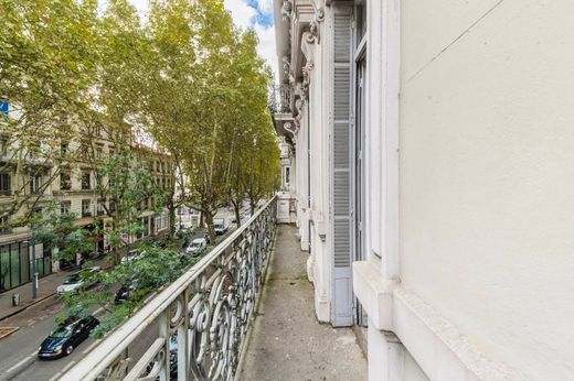 Apartment in Lyon, Rhône