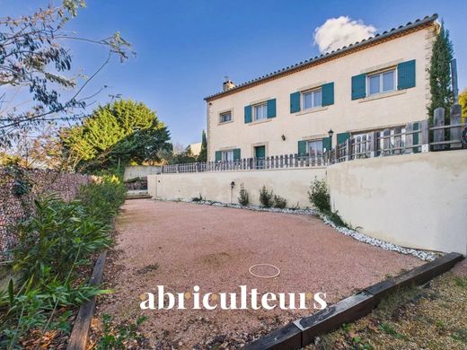 Luxury home in La Roque-d'Anthéron, Bouches-du-Rhône