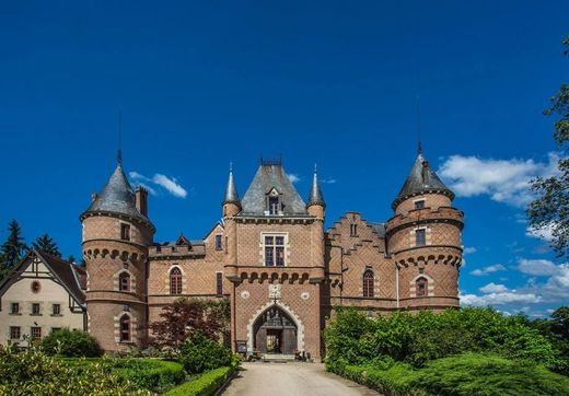 城堡  Vichy, Allier