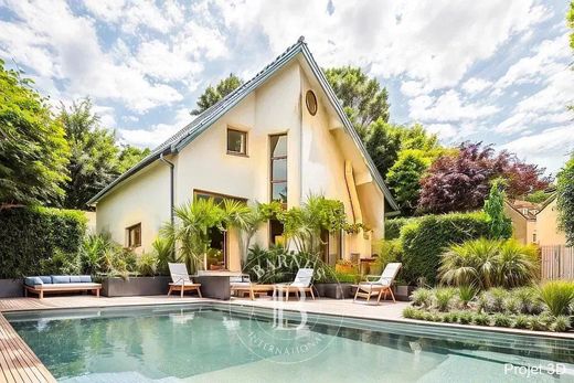 Luxury home in Jouy-en-Josas, Yvelines