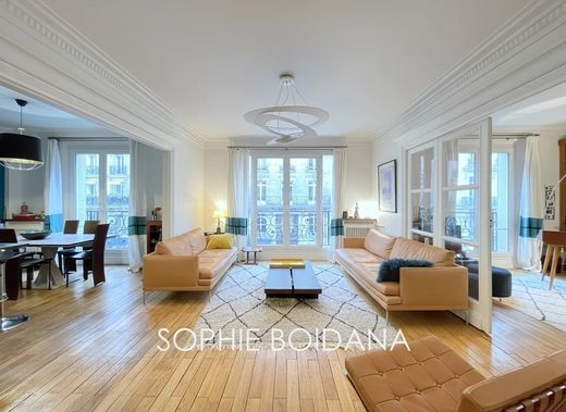 Apartment in Monceau, Courcelles, Ternes, Paris