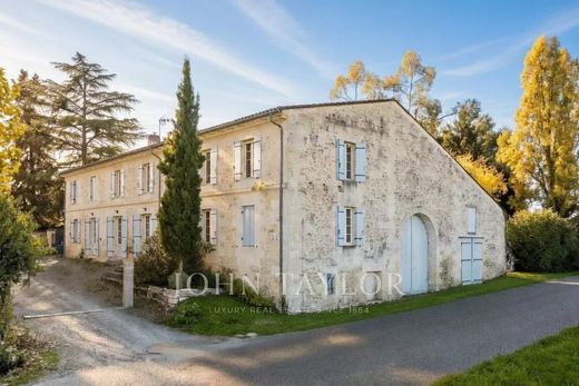 Luxury home in Créon, Gironde