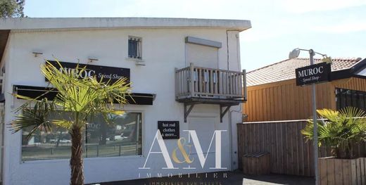 Lège-Cap-Ferret, Girondeのアパートメント