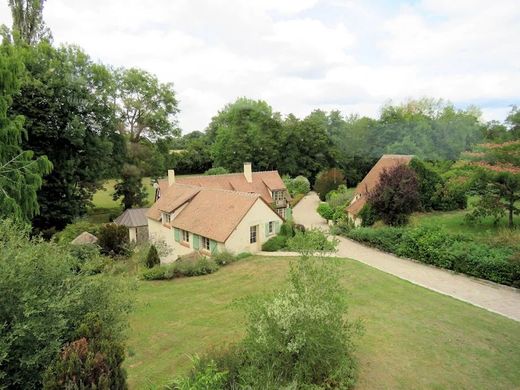 Casa rural / Casa de pueblo en Sury-près-Léré, Cher
