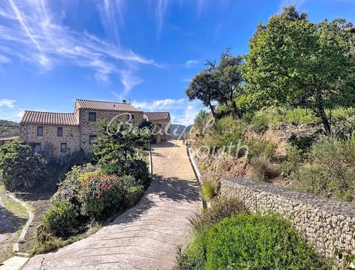 Усадьба / Сельский дом, Caixas, Pyrénées-Orientales