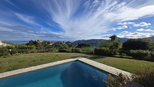 Villa à Mandelieu-la-Napoule, Alpes-Maritimes