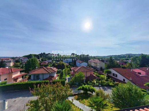 Villa in Montano Lucino, Provincia di Como