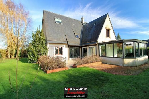 Maison de luxe à Saint-Gatien-des-Bois, Calvados