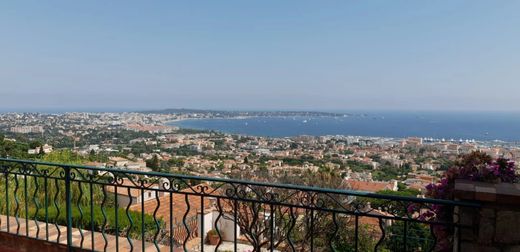 Luxus-Haus in Golfe-Juan, Alpes-Maritimes