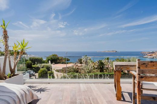 Luxury home in Cala Tarida, Province of Balearic Islands