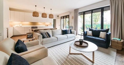 Apartment in Rueil-Malmaison, Hauts-de-Seine