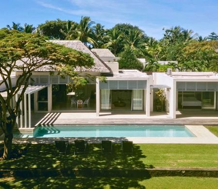 빌라 / Beau Champ, Savanne District