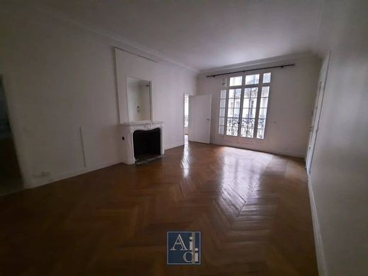 Apartment / Etagenwohnung in La Muette, Auteuil, Porte Dauphine, Paris