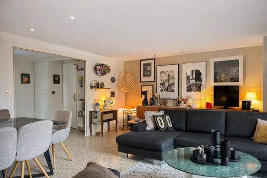 Квартира, Экс-ан-Прованс, Bouches-du-Rhône