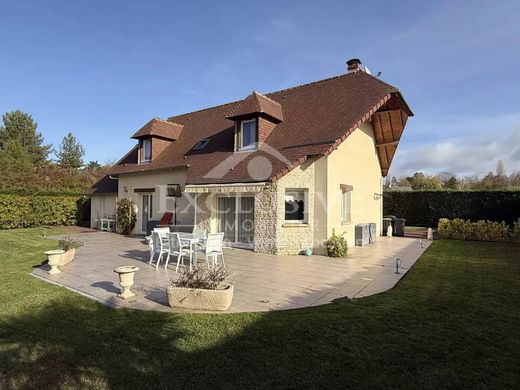 Luxury home in Saint-Arnoult, Calvados