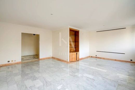 Appartamento a Suresnes, Hauts-de-Seine