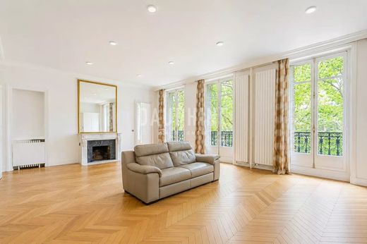 Apartament w La Muette, Auteuil, Porte Dauphine, Paris