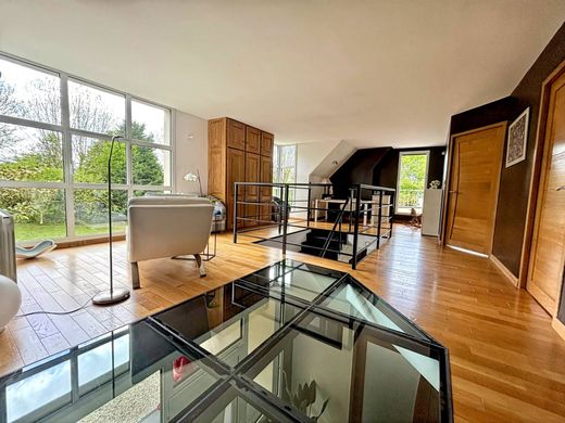 Casa de luxo - Dury, Somme