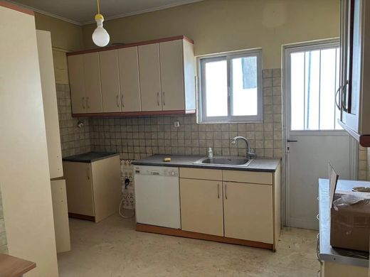 Piso / Apartamento en Khalándrion, Nomarchía Athínas