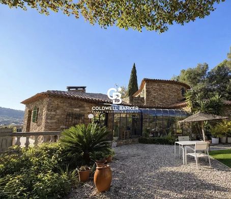 Hyères, Varのヴィラ