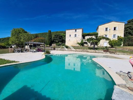 Усадьба / Сельский дом, Rousson, Gard