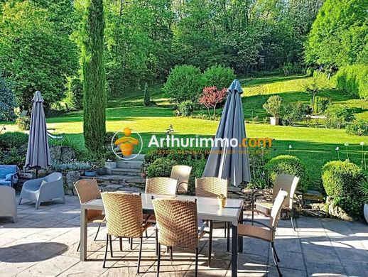 Luxury home in Salagnon, Isère