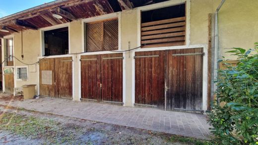 Rural or Farmhouse in Montcel, Savoy