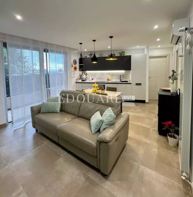 Piso / Apartamento en Roquebrune-Cap-Martin, Alpes Marítimos