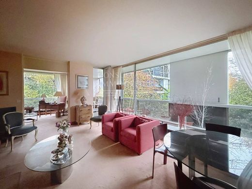 Apartment in Boulogne-Billancourt, Hauts-de-Seine
