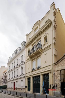 シャンゼリゼ、マドレーヌ、トリアングル・ドール, Parisの高級住宅