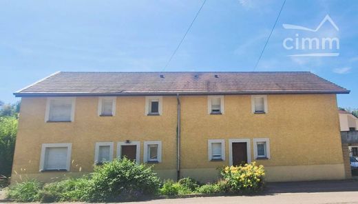 Жилой комплекс, La Tour-du-Pin, Isère