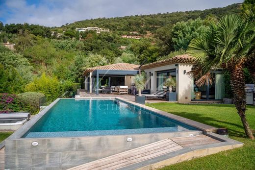 别墅  Grimaud, Var