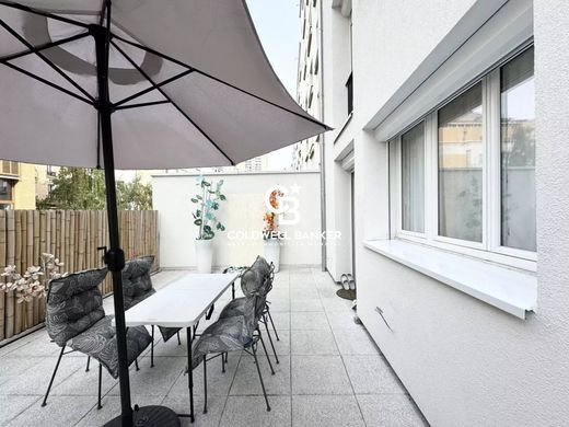 Apartment in Boulogne-Billancourt, Hauts-de-Seine
