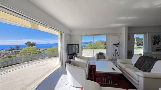 Piso / Apartamento en Saint-Raphaël, Var