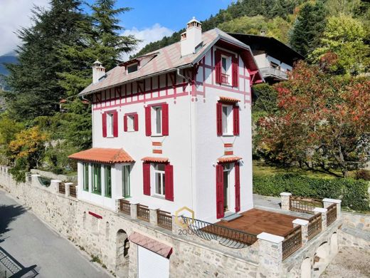 Luxus-Haus in Saint-Martin-Vésubie, Alpes-Maritimes