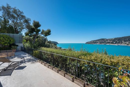 Villefranche-sur-Mer, Alpes-Maritimesのヴィラ