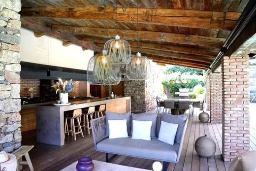 Villa in San-Gavino-di-Carbini, Südkorsika
