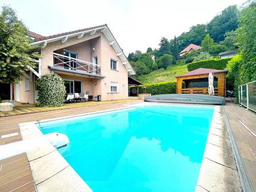Maison de luxe à Tresserve, Savoie