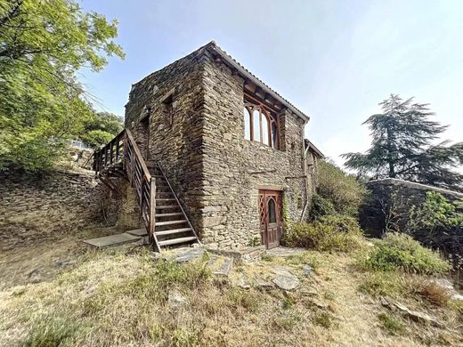 Casa de lujo en Prades, Pirineos Orientales