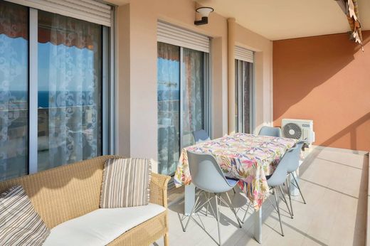 Apartment in Beausoleil, Alpes-Maritimes