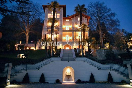 Villa in Curio, Lugano