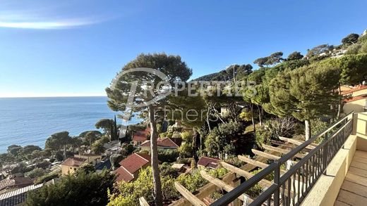 Luxury home in Èze, Alpes-Maritimes