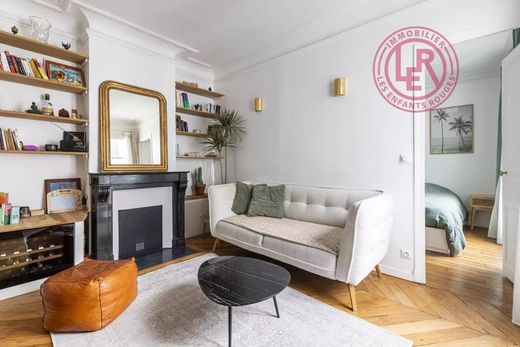 Apartment / Etagenwohnung in Canal Saint Martin, Château d’Eau, Porte Saint-Denis, Paris