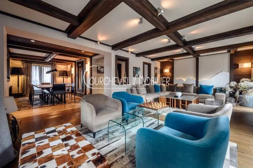 Apartment / Etagenwohnung in Courchevel, Savoy