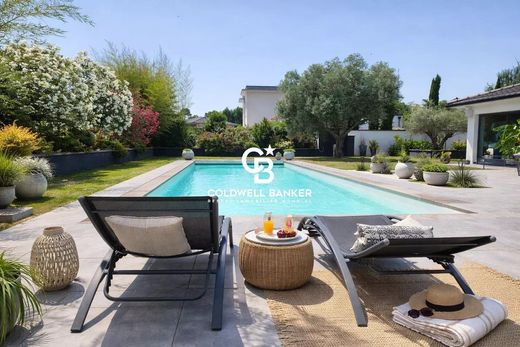 Luxus-Haus in Bouliac, Gironde