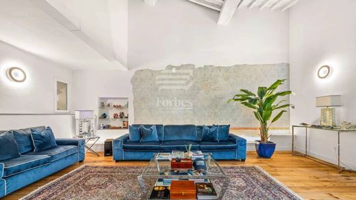 Apartment / Etagenwohnung in Florenz, Toskana